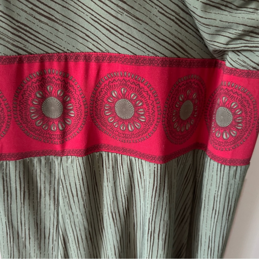 BCBG S Drop Waist Spaghetti Straps, Draped Front and Back making it V Neck NWOT - Picture 9 of 16